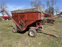 fertilizer wagon