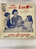 1950s Wool Novelty Co. Handweaving Loom in box