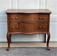 ANTIQUE TIGER OAK DRESSER