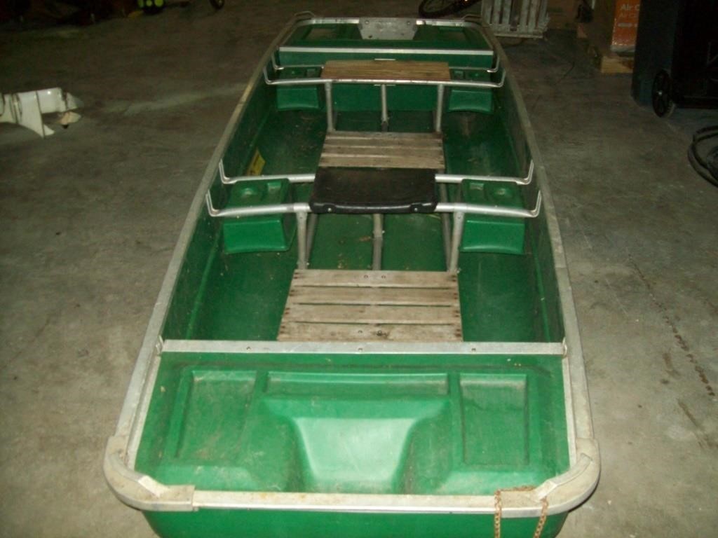 2 man fishing boat