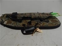 softcase with Browning Bow and 4 arrows