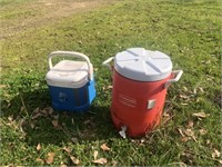 Ice Chest Cooler & Rubbermaid Water Cooler