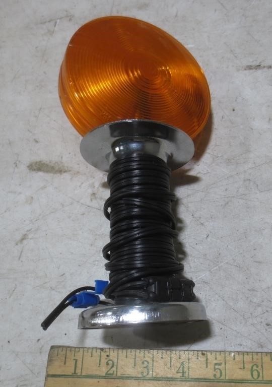 2 magnetic base amber lights