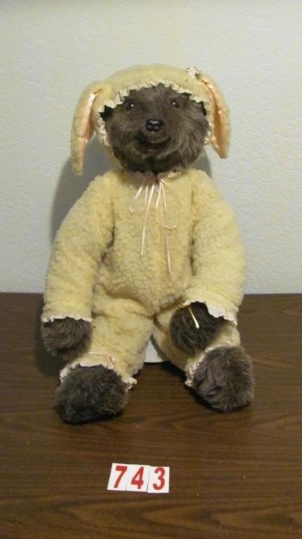 Tilly Collectible wolf in sheeps clothing 1980's