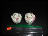 Purple & Pink Flowers Salt and Pepper Shakers