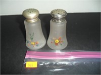 Blue & Pink Flowers Salt and Pepper Shakers