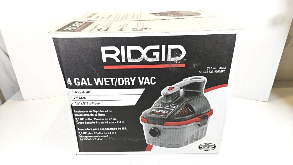 LIKE NEW Ridgid 4 Gallon Wet/Dry Vacuum