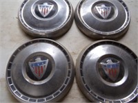 (4) hubcaps