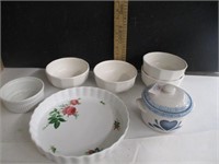 Stoneware bowls and plate