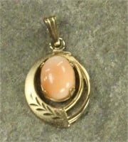 12K YELLOW GOLD ANGEL CORAL PENDANT