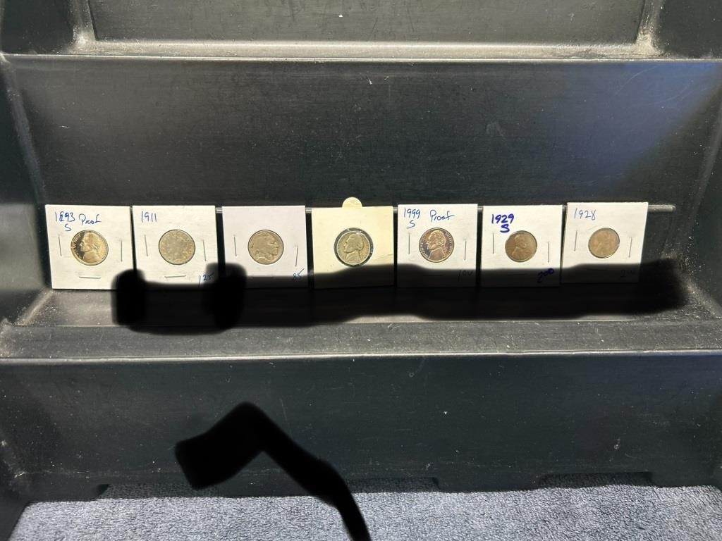 7 Misc. Coin Lot in Flips