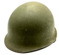 US Vietnam Era M1 Helmet.