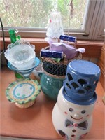 Miscellaneous Lot-Glass & Snowman