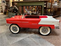 Vintage 1955 pedal car