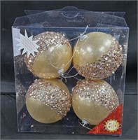 Christmas Ornaments.  4 pack of 4" Christmas
