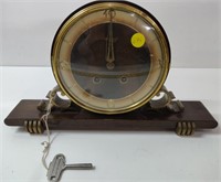 Mantel Clock w/ Key