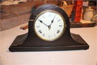 .Vintage Seth Thomas Mantle Clock