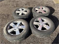 4 GMC Tires & rims- P255/60R19