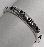 Cute 925 Silver Ring w/Paw Prints All Around!
