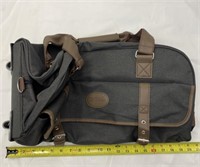BellaRusso Travel Bag w/Wheels New
