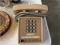 VINTAGE TELEPHONE