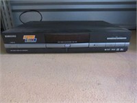 Samsung DVD-709/XAA DVD Player