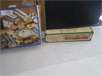 NIB Baking tubes, NIB wood creacker tray