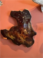 Custom log cut hunting dog wall clock