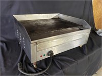 Waring WGR240 Countertop Griddle 28" - 240V