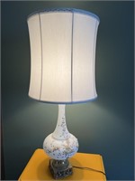 Lot of 3 lamps. Two table lamps and one floor