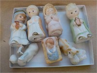 Nativity Figures 2-3", I Broken
