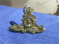 Ubique police pin