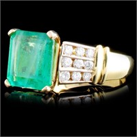 18K Gold Ring: 4.65ct Emerald & 0.63ct Diamond