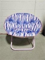 Folding 32" Saucer Chair