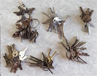 Large Lot of Miscellaneous Vintage Keys