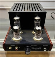 Hartung Classic Bookshelf Tube Amplifier