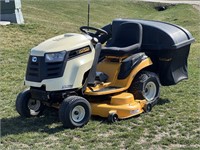 Cub cadet LTX 1050 hydrostatic 50 inch lawnmower