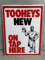 Original TOOHEYS NEW ON TAP HERE Perspex Pub