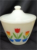 Fire King Tulip Bowl with lid Oven Ware measures