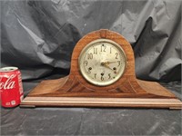 Seth Thomas mantle clock 20.5" L.  No glass on