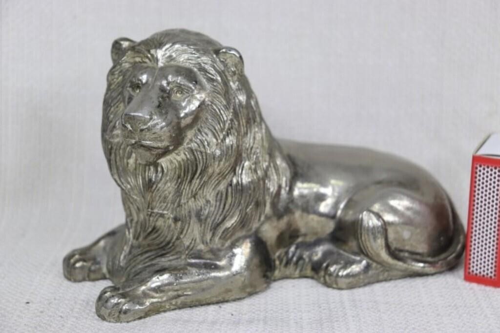 Money Box - Moulded Metal Sitting Lion