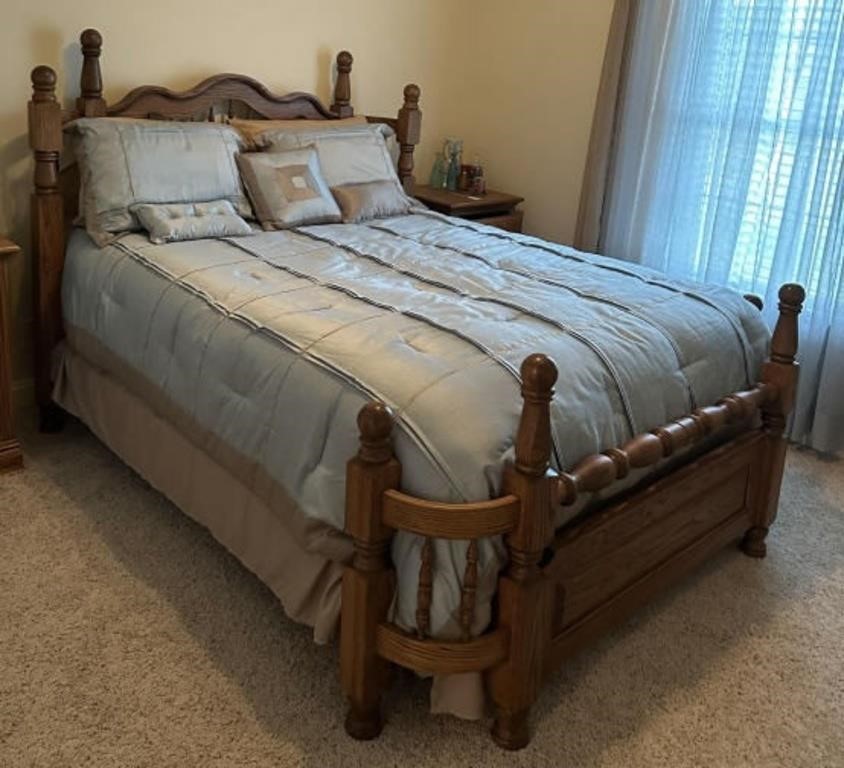 Oak Queen Size Bed