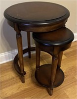 Round Nesting Tables