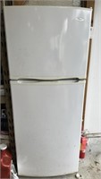 Whirlpool Shop Refrigerator