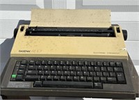 Brother AX-10 Electronic Typewriter