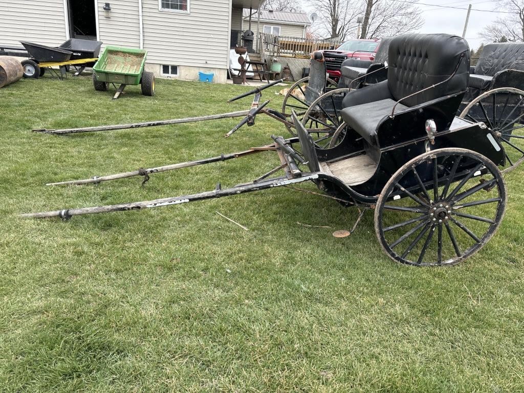 Single bench horse cart