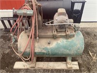 1 1/2 HP Air compressor