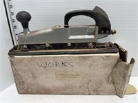 2 piston straight line sander