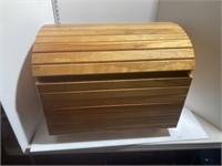 Wood toy box