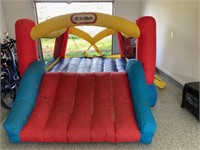 Little tikes bouncy castle